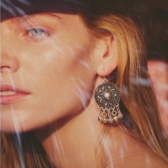 Free People Large Antiqued Drip Disc Statement Earrings - Picture 5 of 6